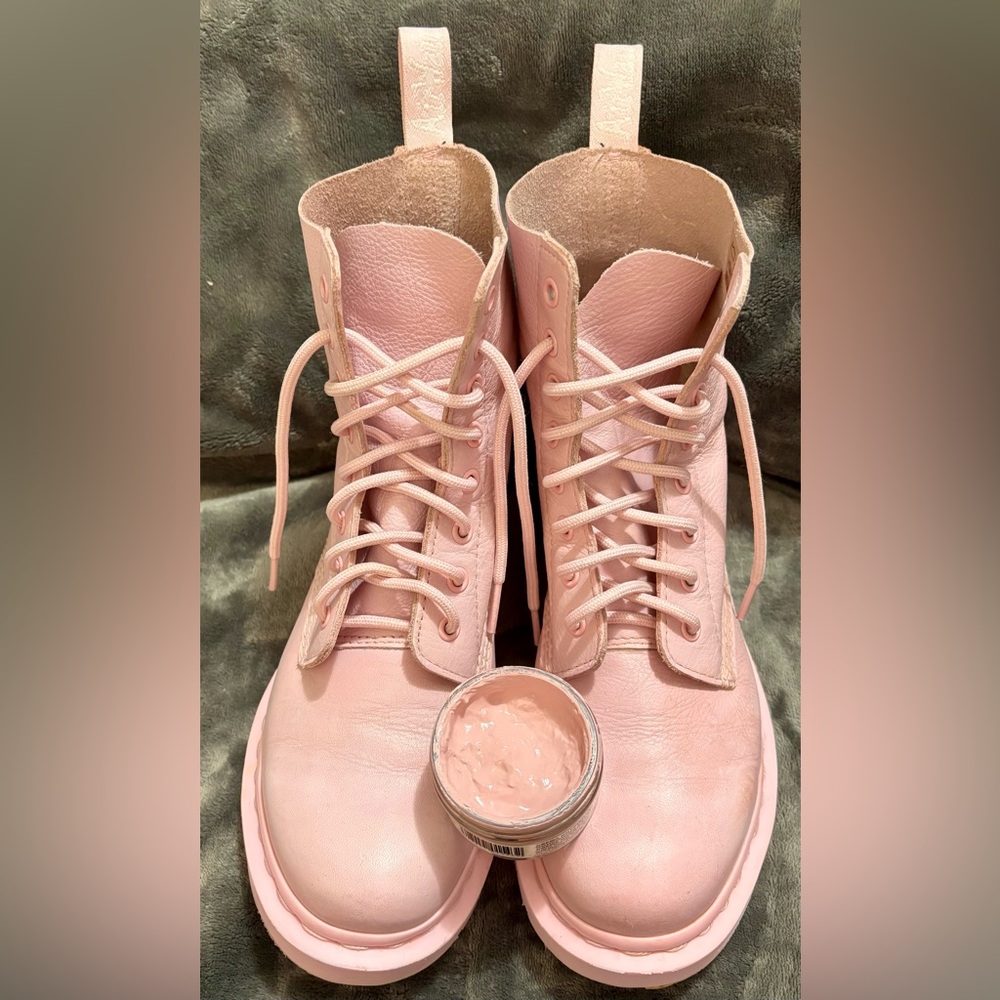 🎀 Dr. Martens 1460 Pascal Mono Pink Lace up Boots - Picture 10 of 13